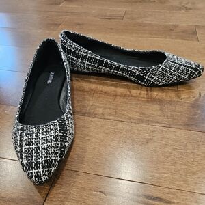 Just Fab tweed flats size 10